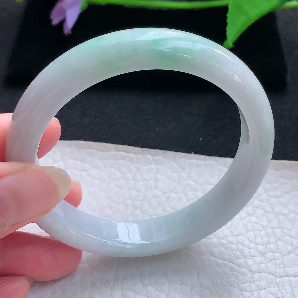 nc实拍58*12.5*8平安镯 天然缅甸翡翠玉手镯淡春带彩水润宽边玉手环