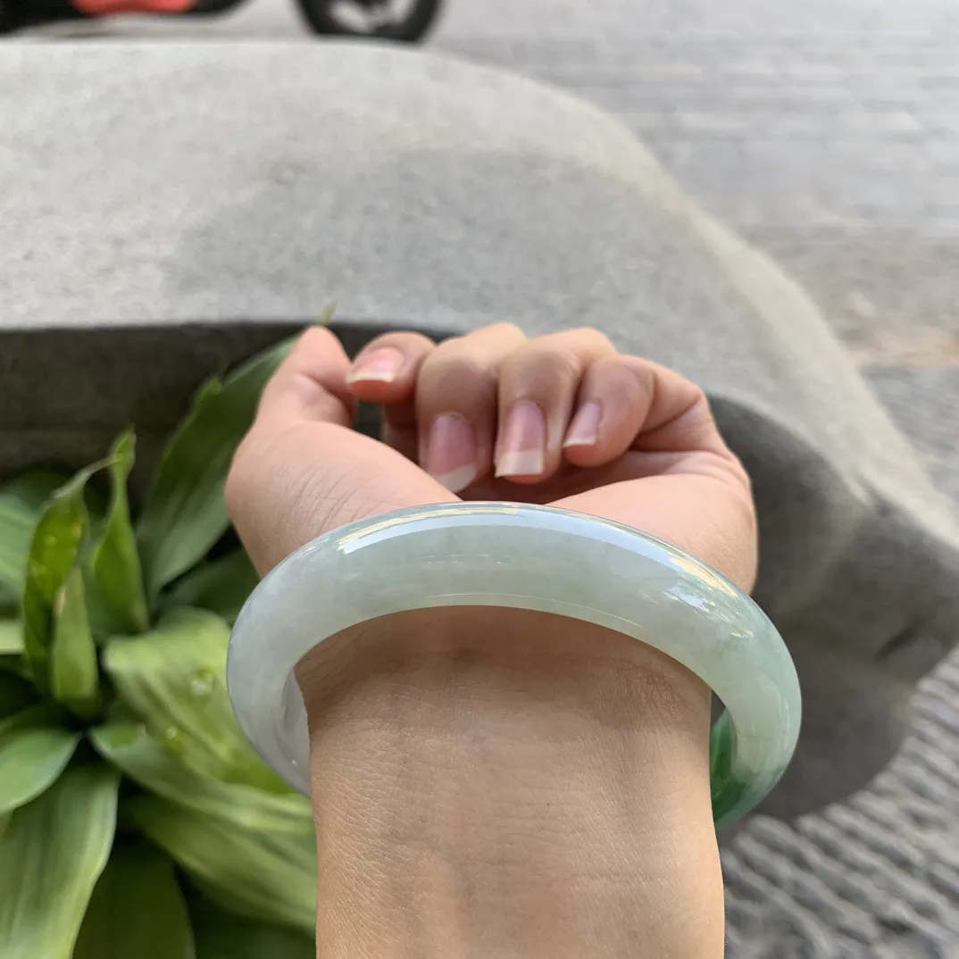 大圈口62.8-13.2-9.1 【飘绿正圈手镯】正圈62 63可戴