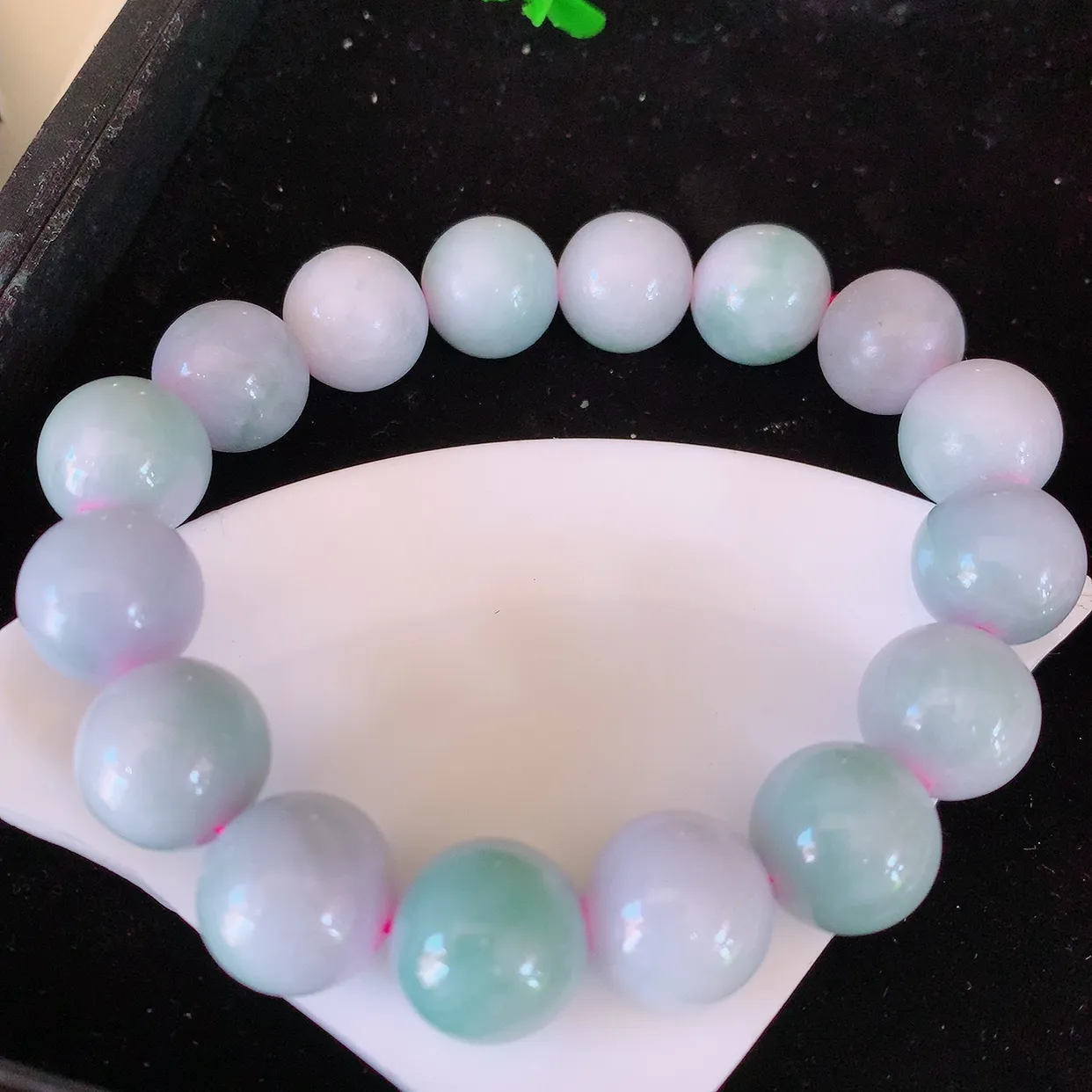 自然光实拍，冰润紫罗兰翡翠手串手链，种老水足，冰清玉润  颜色漂亮  #001.1取一尺寸14