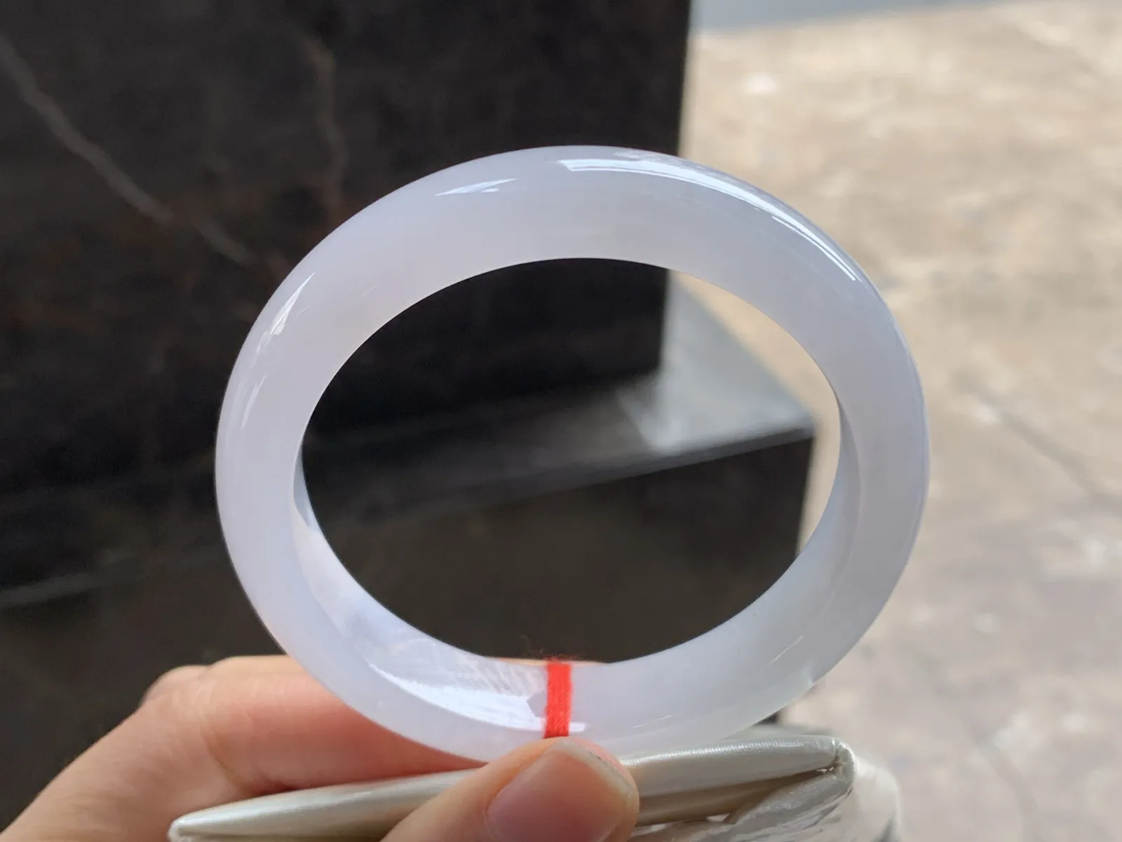 57-12.6-8.2

淡紫手镯^_^清新细腻