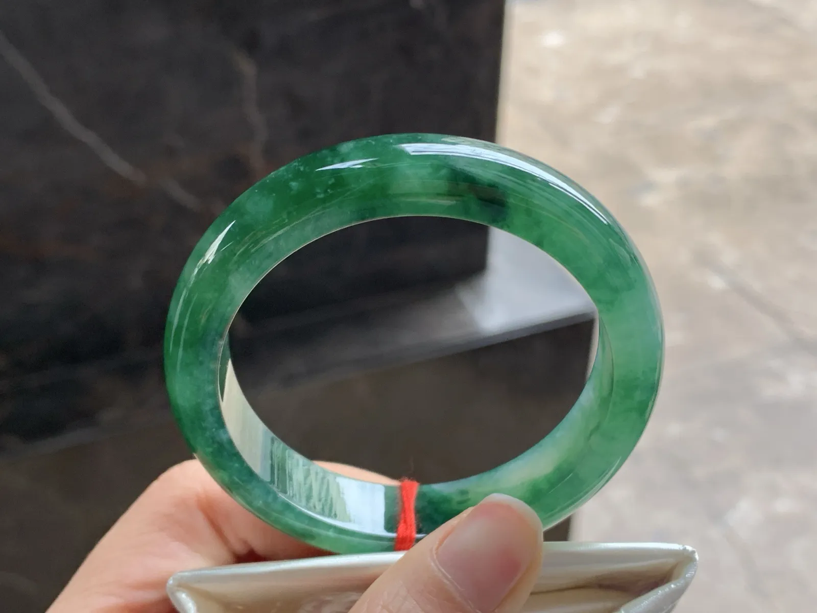 54-12.7-8

辣绿色手镯^_^鲜艳 浓郁