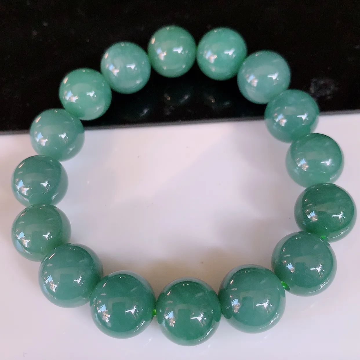 自然光实拍，冰润满色翡翠手串手链，种老水足，冰清玉润  颜色漂亮  #001.1取一尺寸13