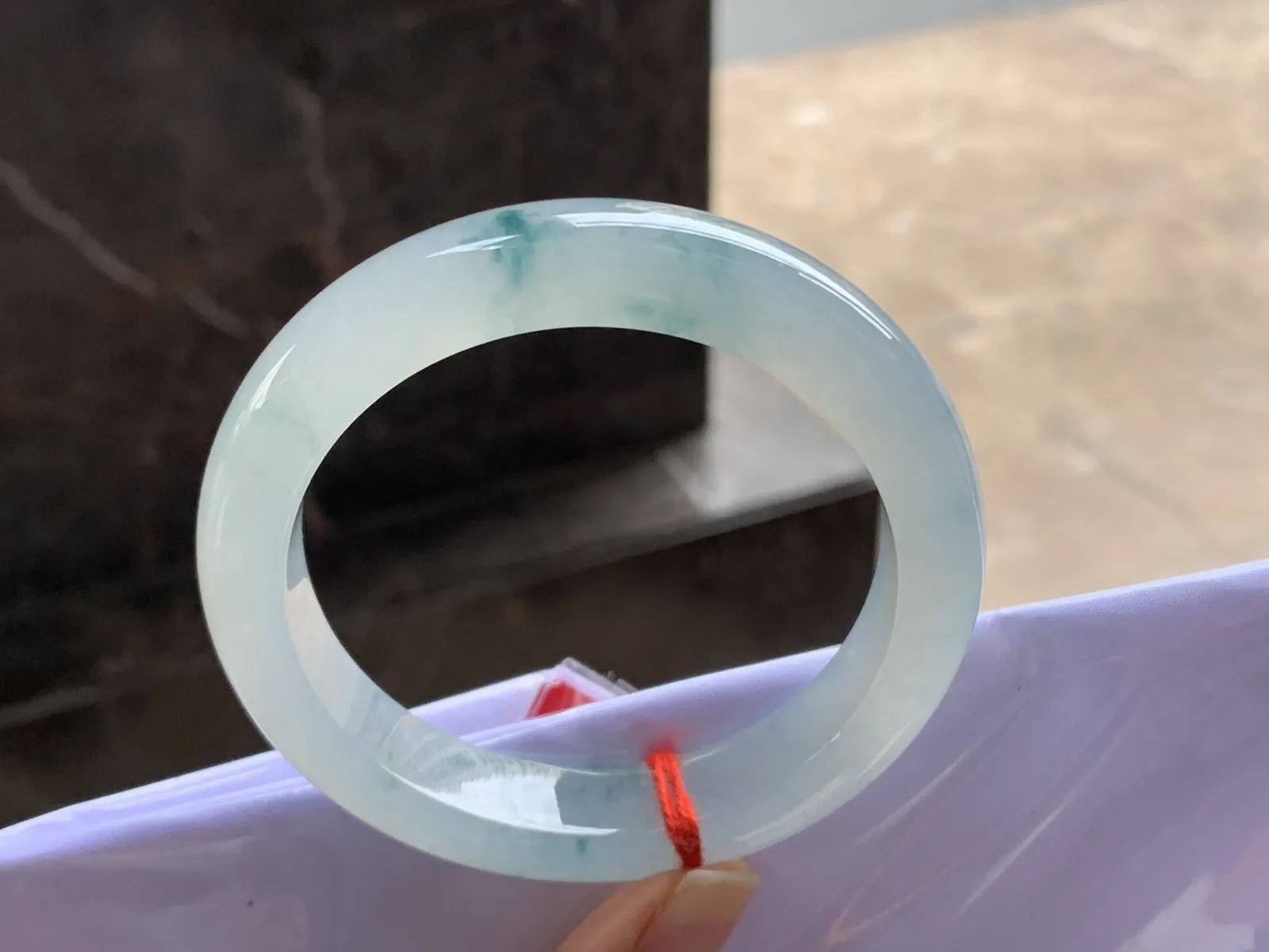 56.5-12.3-8.6

蓝花手镯^_^飘花灵韵 清新