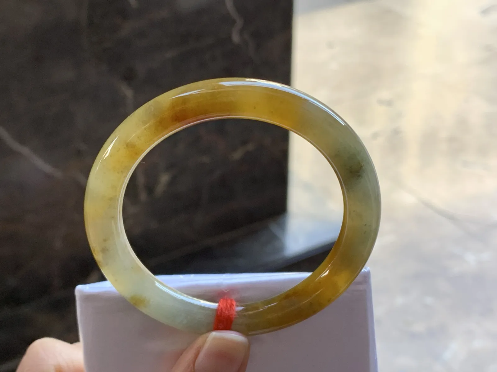 53-8.6

红翡圆条手镯^_^起光