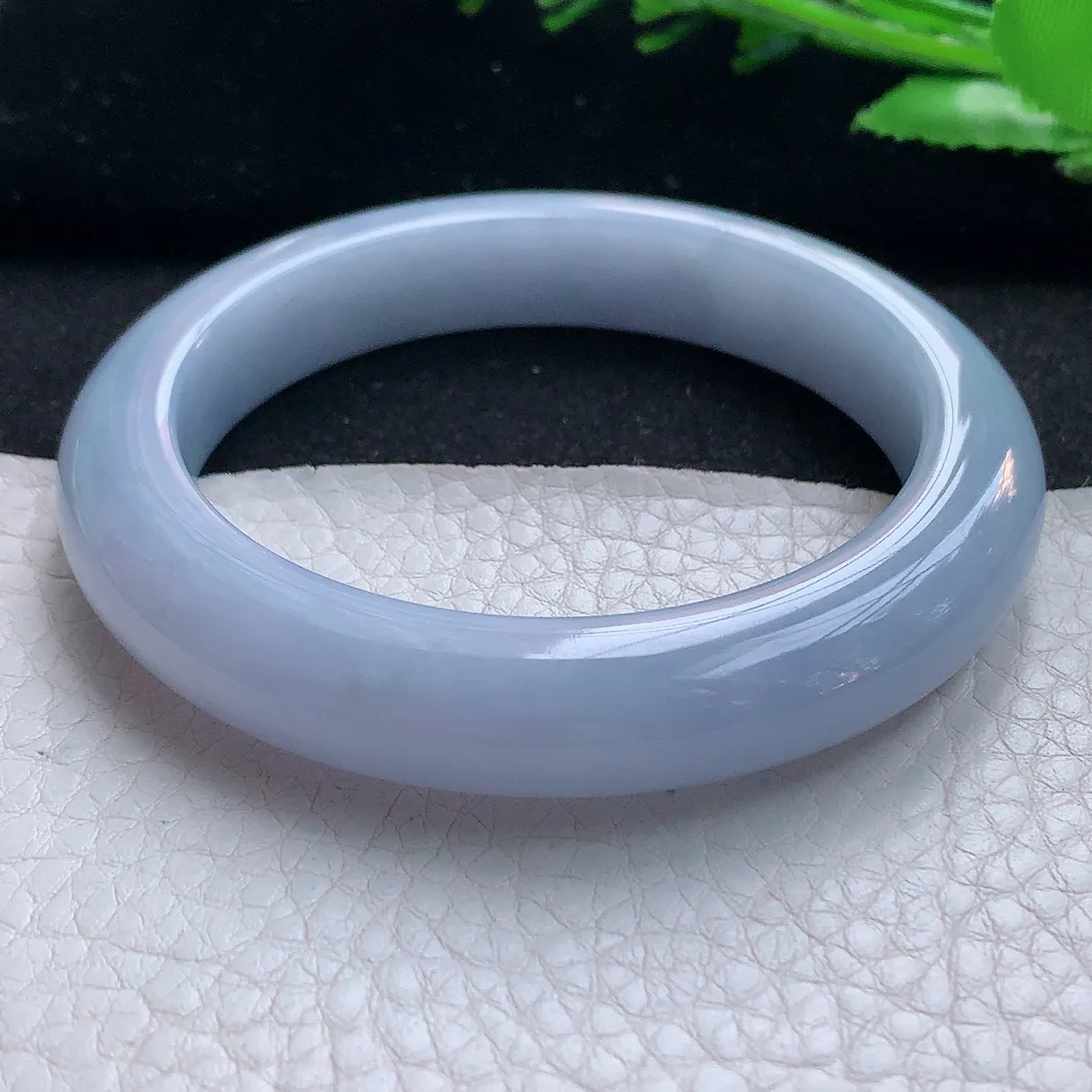 js实拍56*11.3*9.3平安镯 天然缅甸翡翠玉手镯紫罗兰宽边玉手环