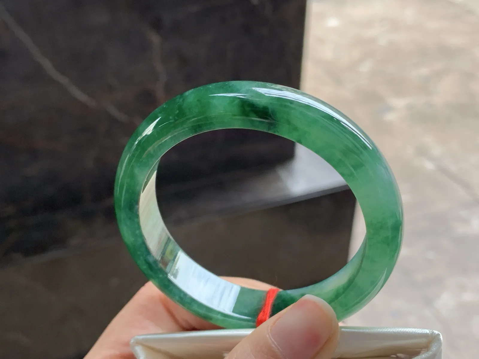 54-12.7-8

辣绿色手镯^_^鲜艳 浓郁