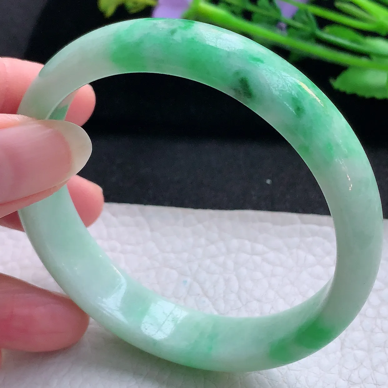 hh实拍58.5*13.8*7平安镯 天然缅甸翡翠玉手镯辣绿宽边玉手环