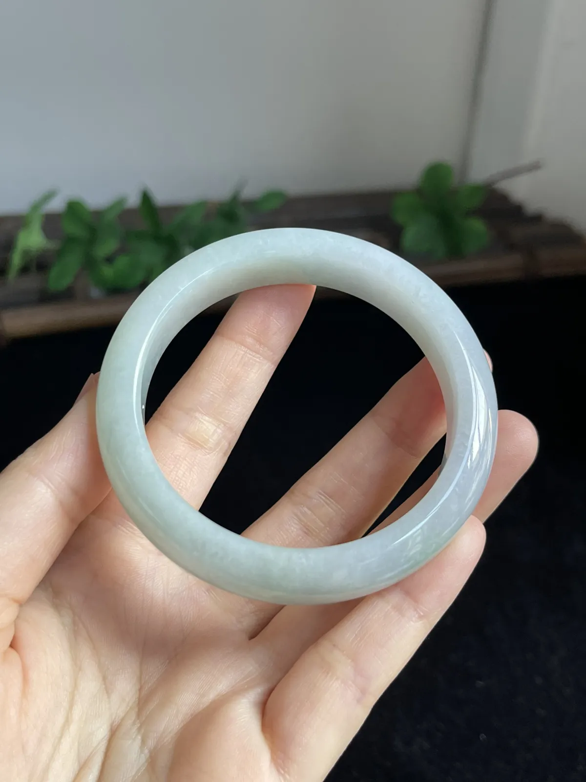 正圈54.4圈口，翡翠冰糯种白色手镯