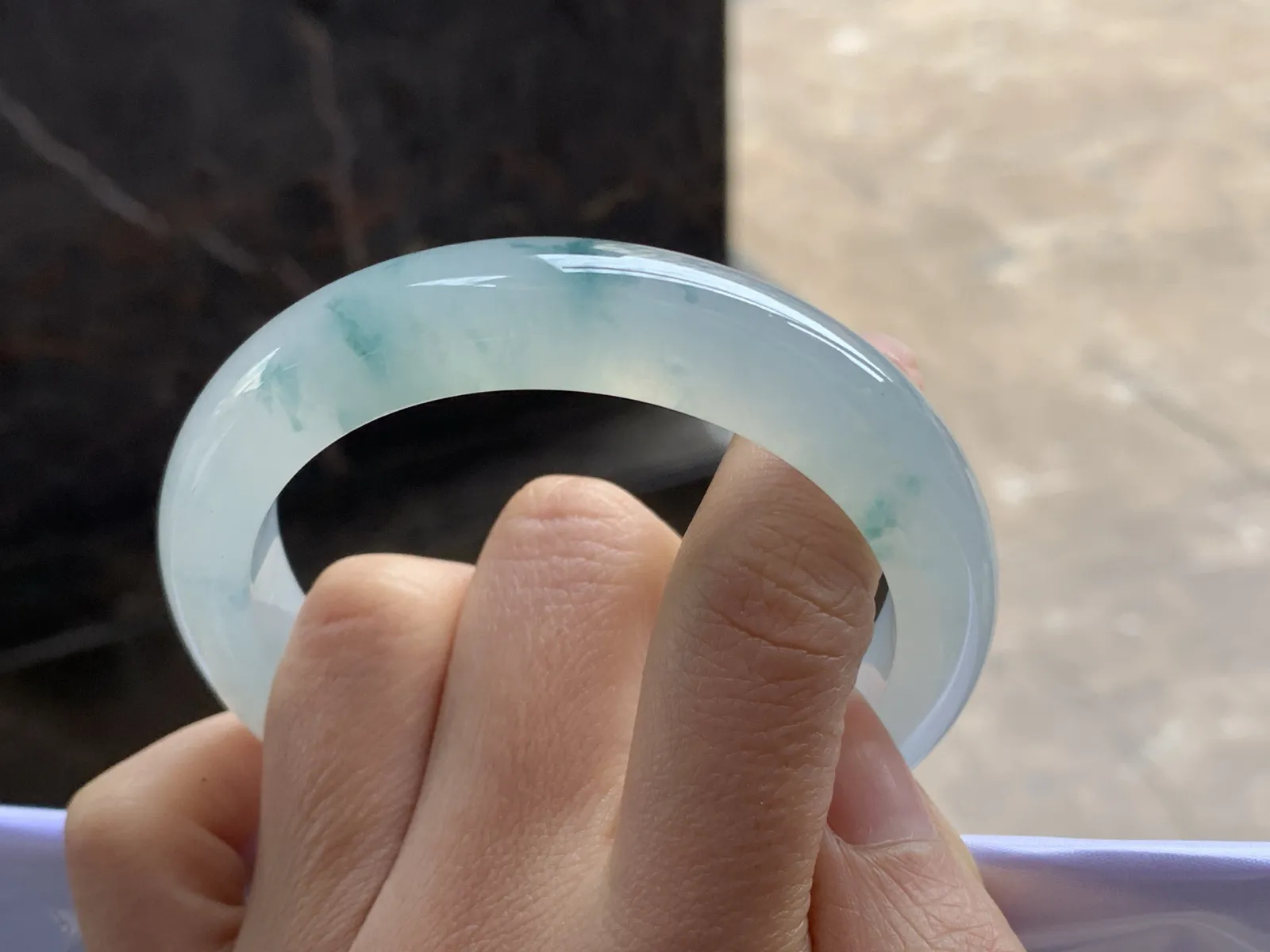 56.5-12.3-8.6

蓝花手镯^_^飘花灵韵 清新