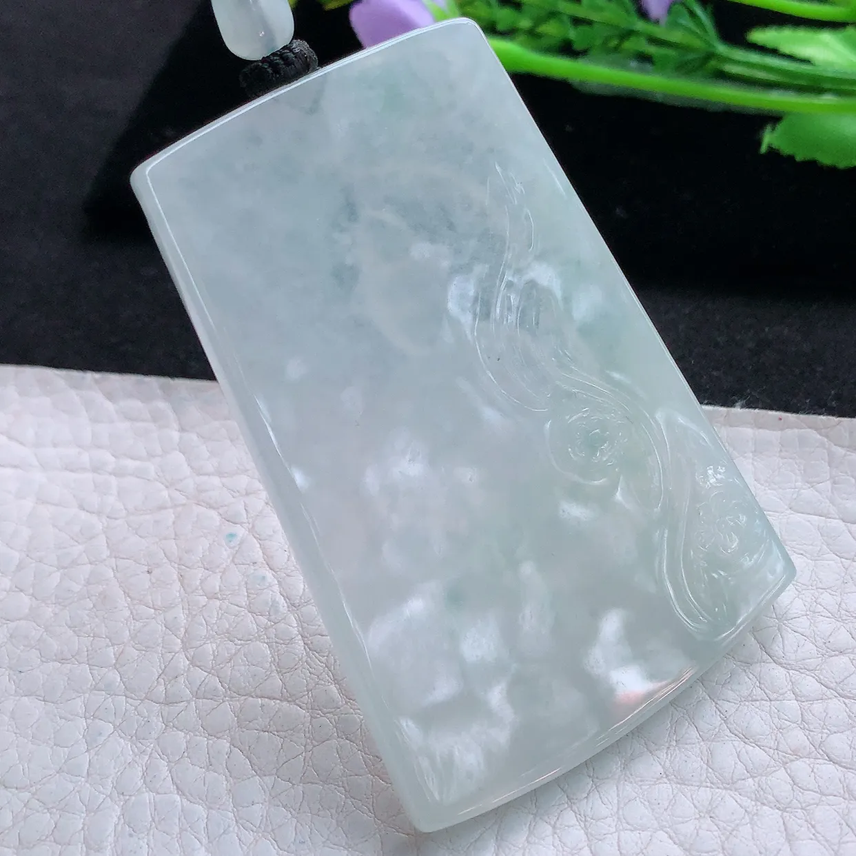 yl实拍65.6*44.5*5.8缅甸翡翠精雕冰晴自在观音 玉观音玉项坠 玉挂件