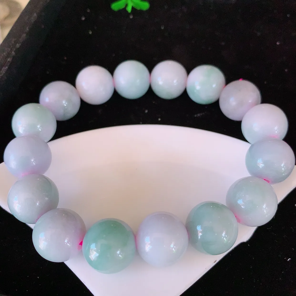 自然光实拍，冰润紫罗兰翡翠手串手链，种老水足，冰清玉润  颜色漂亮  #001.1取一尺寸14