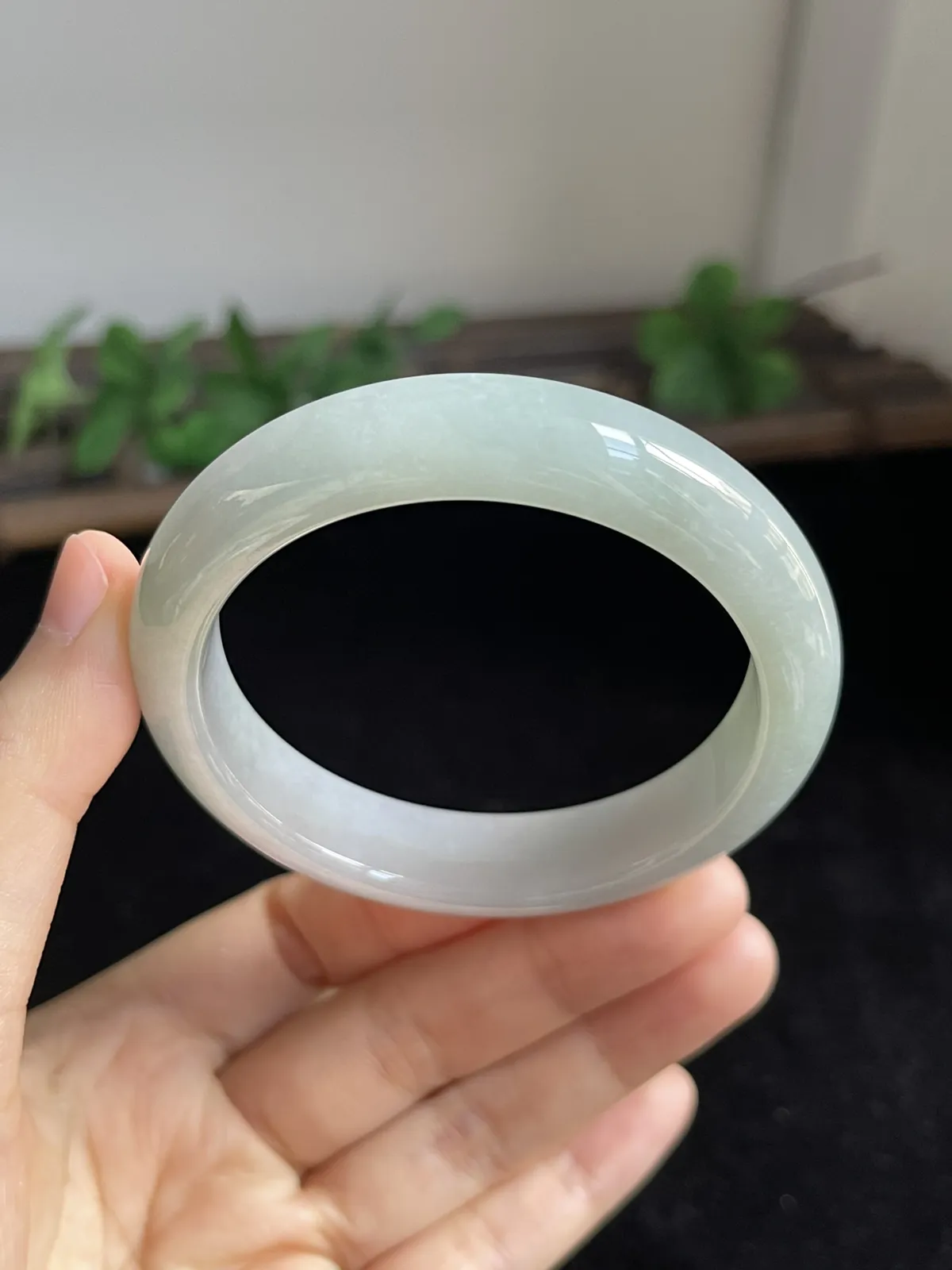 正圈54.4圈口，翡翠冰糯种白色手镯