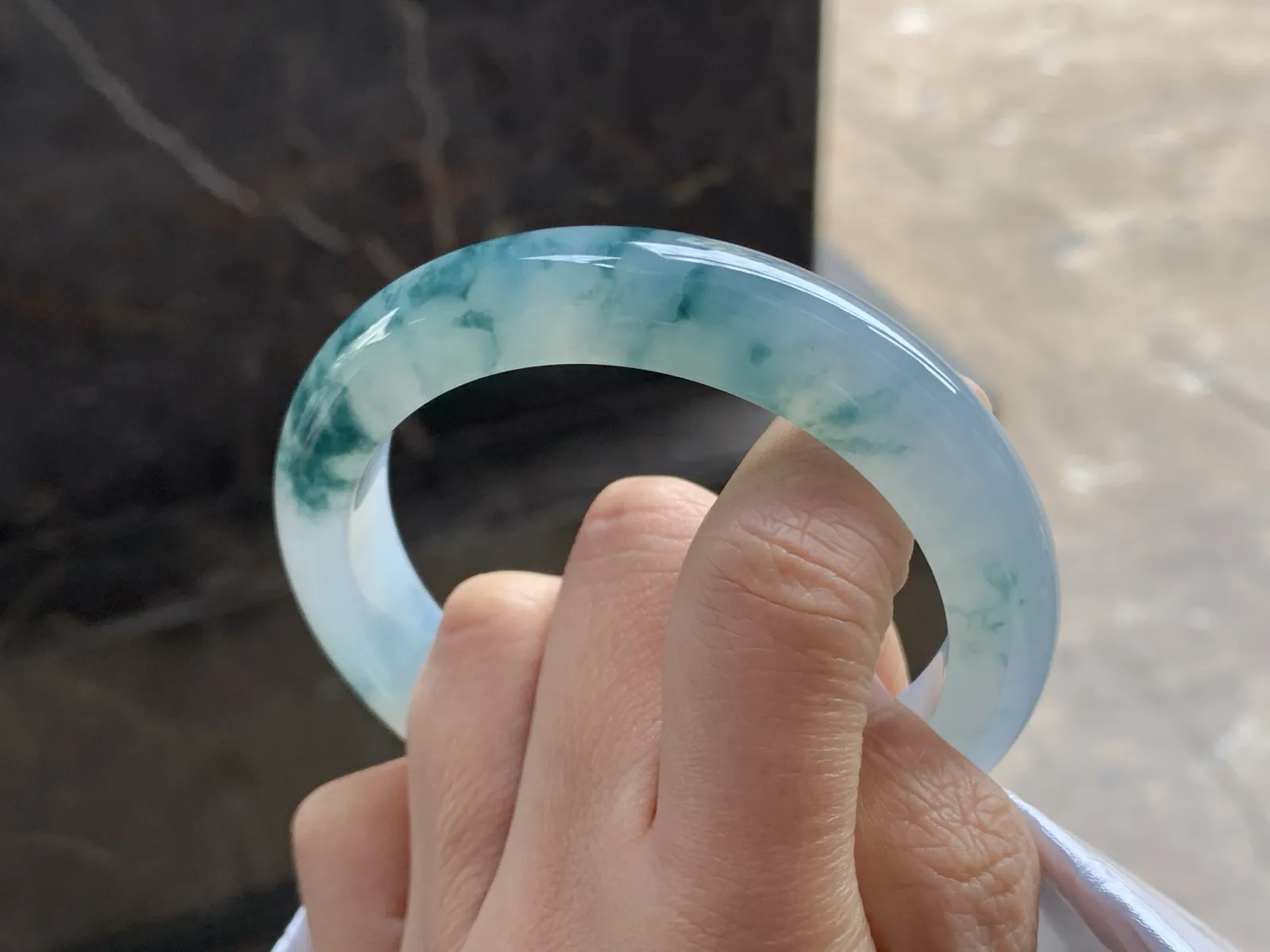 56-12-9

蓝花手镯^_^飘花灵韵