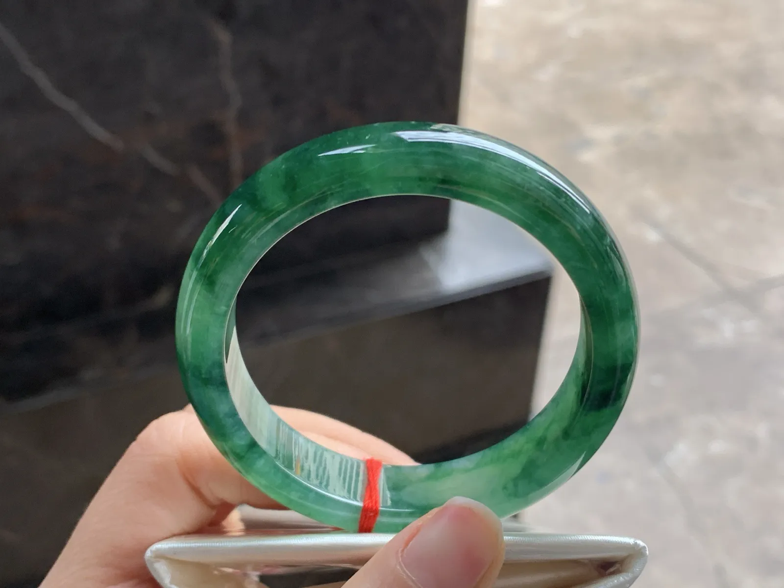 54-12.7-8

辣绿色手镯^_^鲜艳 浓郁