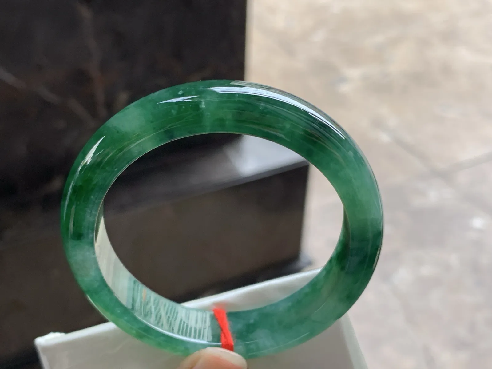 54-12.7-8

辣绿色手镯^_^鲜艳 浓郁