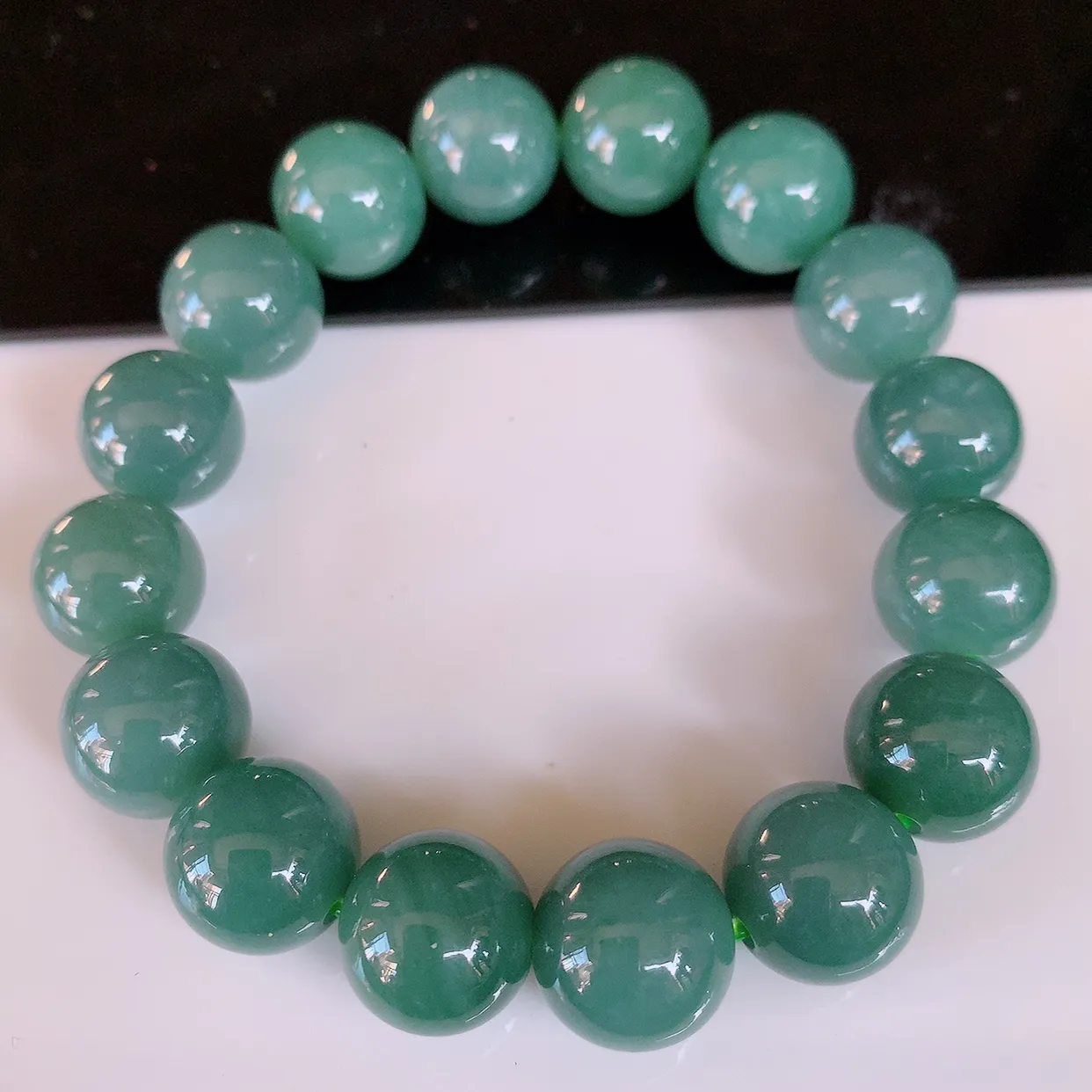 自然光实拍，冰润满色翡翠手串手链，种老水足，冰清玉润  颜色漂亮  #001.1取一尺寸13