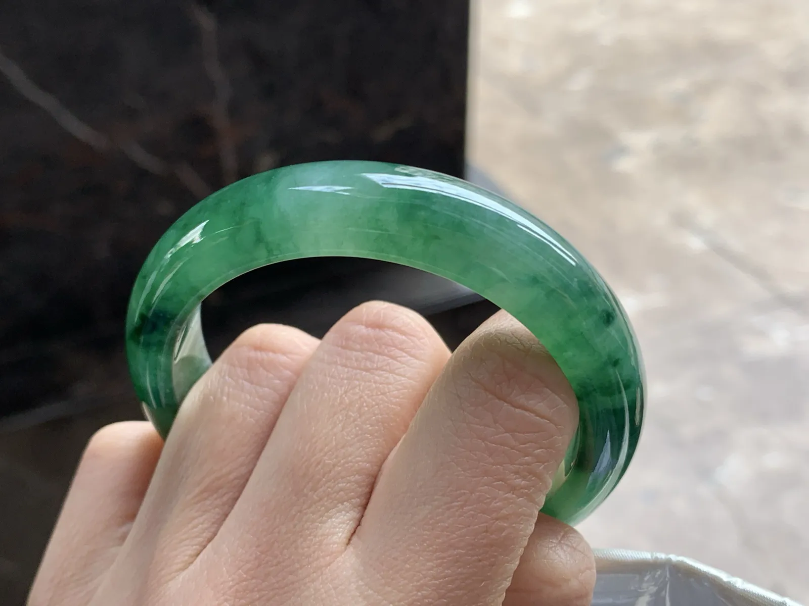 54-12.7-8

辣绿色手镯^_^鲜艳 浓郁