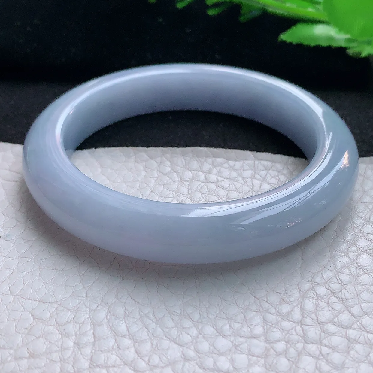 js实拍56*11.3*9.3平安镯 天然缅甸翡翠玉手镯紫罗兰宽边玉手环