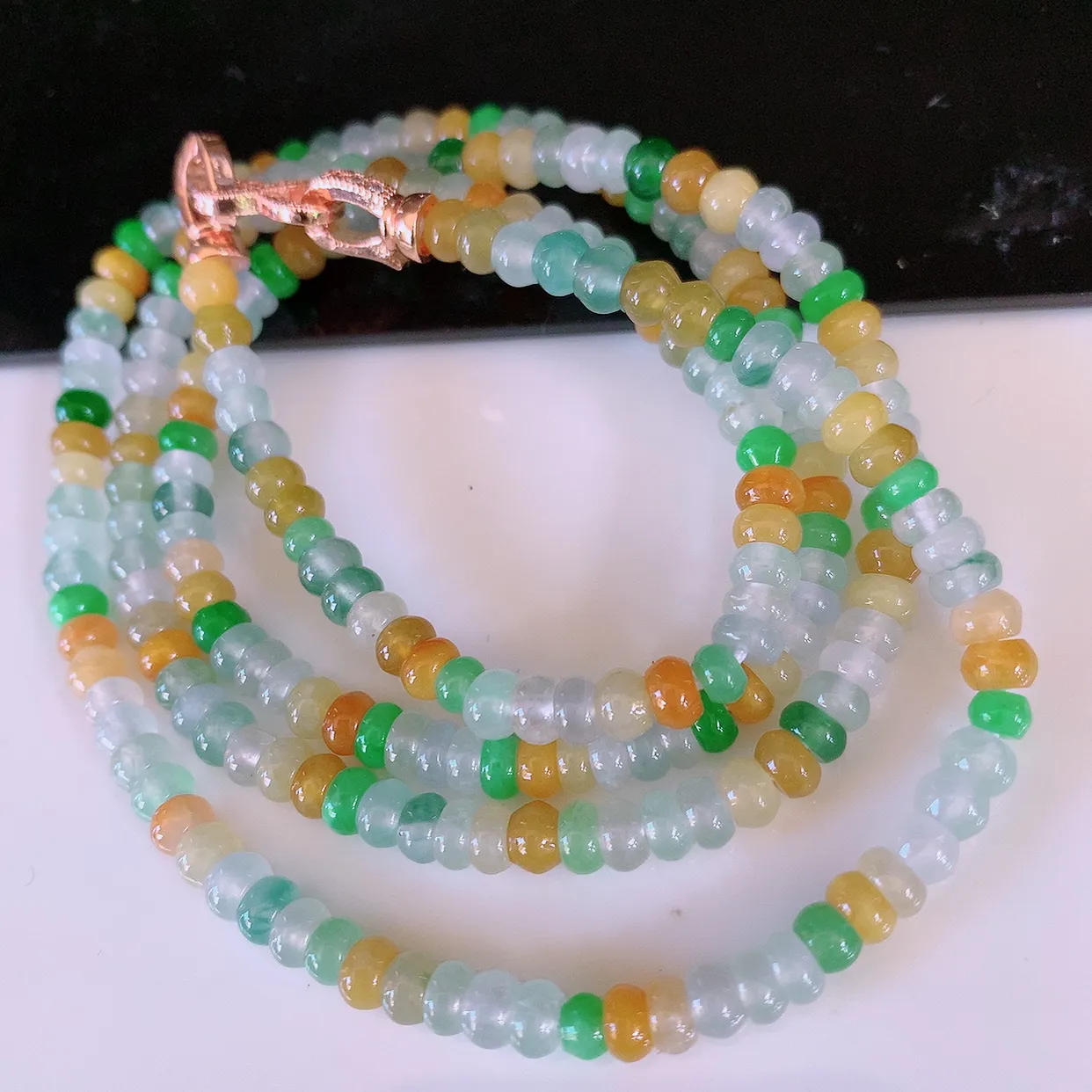 自然光实拍，冰种多宝翡翠项链，冰多彩翡翠珠链，颜色丰富，料子细腻，高档大气，自戴送礼佳品！#001.1取一尺寸4.5