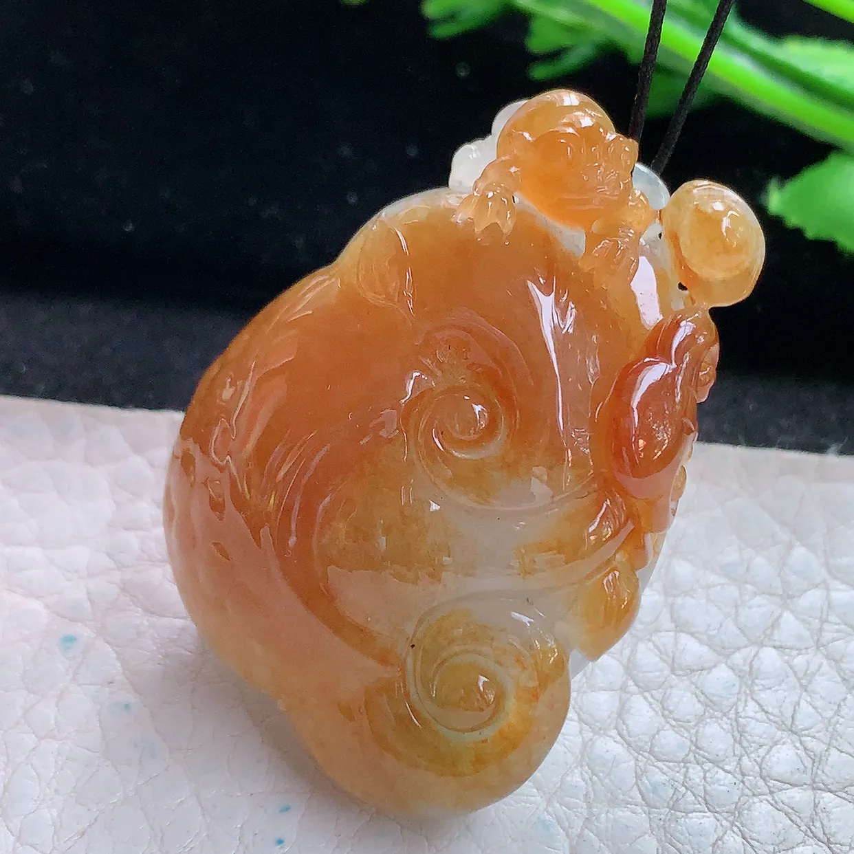 lz实拍44.2*33.9*16.5特色缅甸翡翠精雕冰双彩招财如意玉项坠 玉挂件