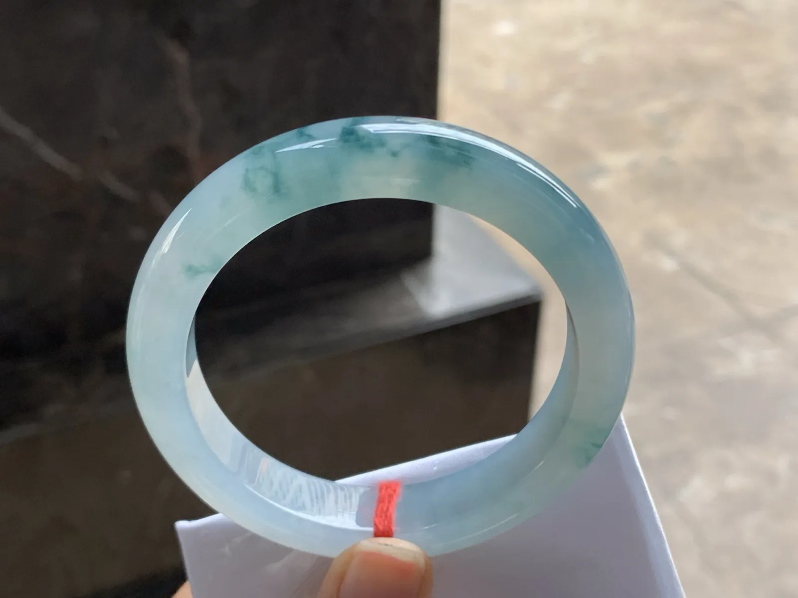 56-12-9

蓝花手镯^_^飘花灵韵