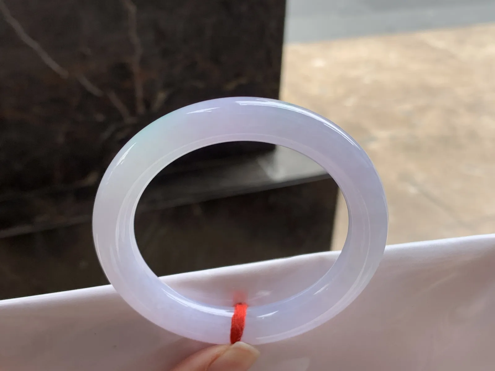 54-9.8

紫罗兰圆条手镯^_^玉质温润