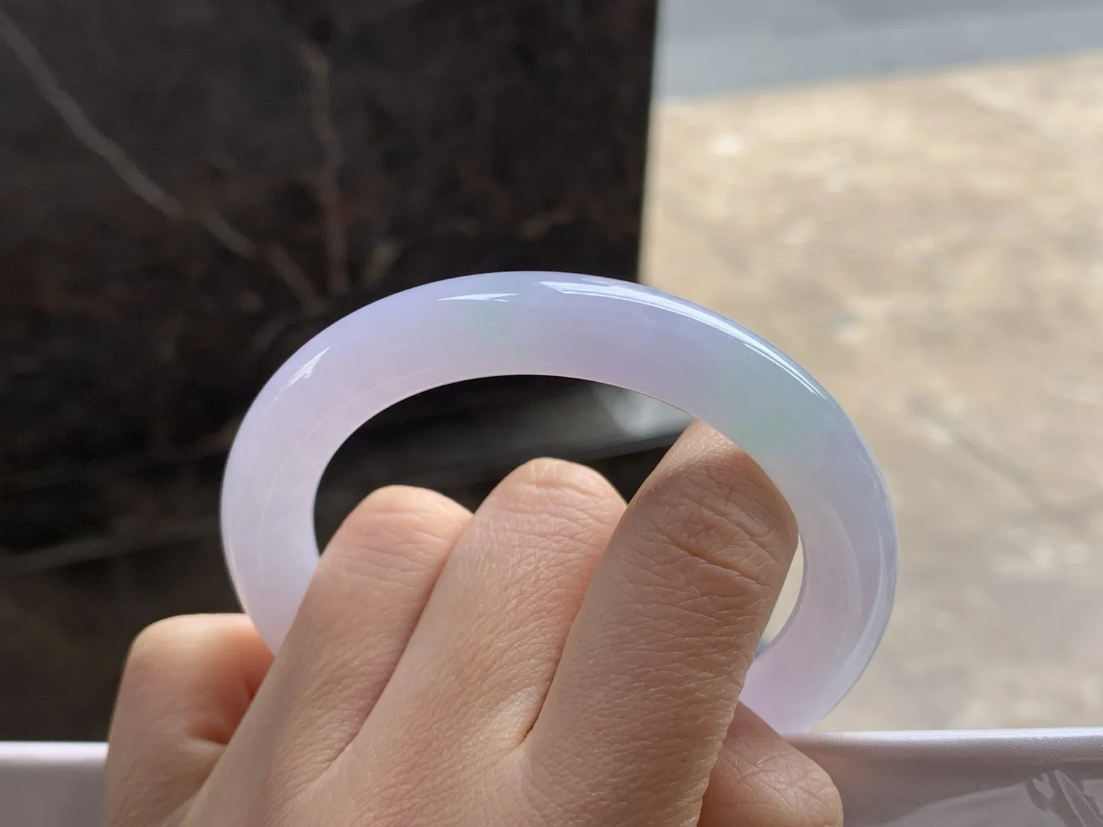 54-9.8

紫罗兰圆条手镯^_^玉质温润