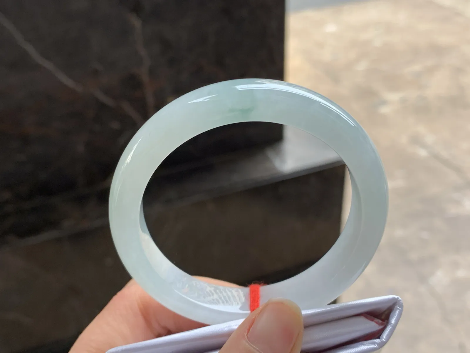 55-12.3-8.2

蓝花手镯^_^清新 细腻