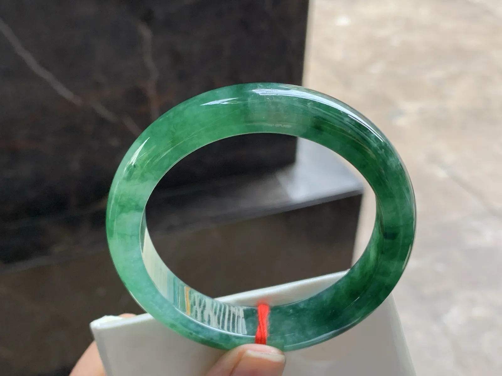 54-12.7-8

辣绿色手镯^_^鲜艳 浓郁