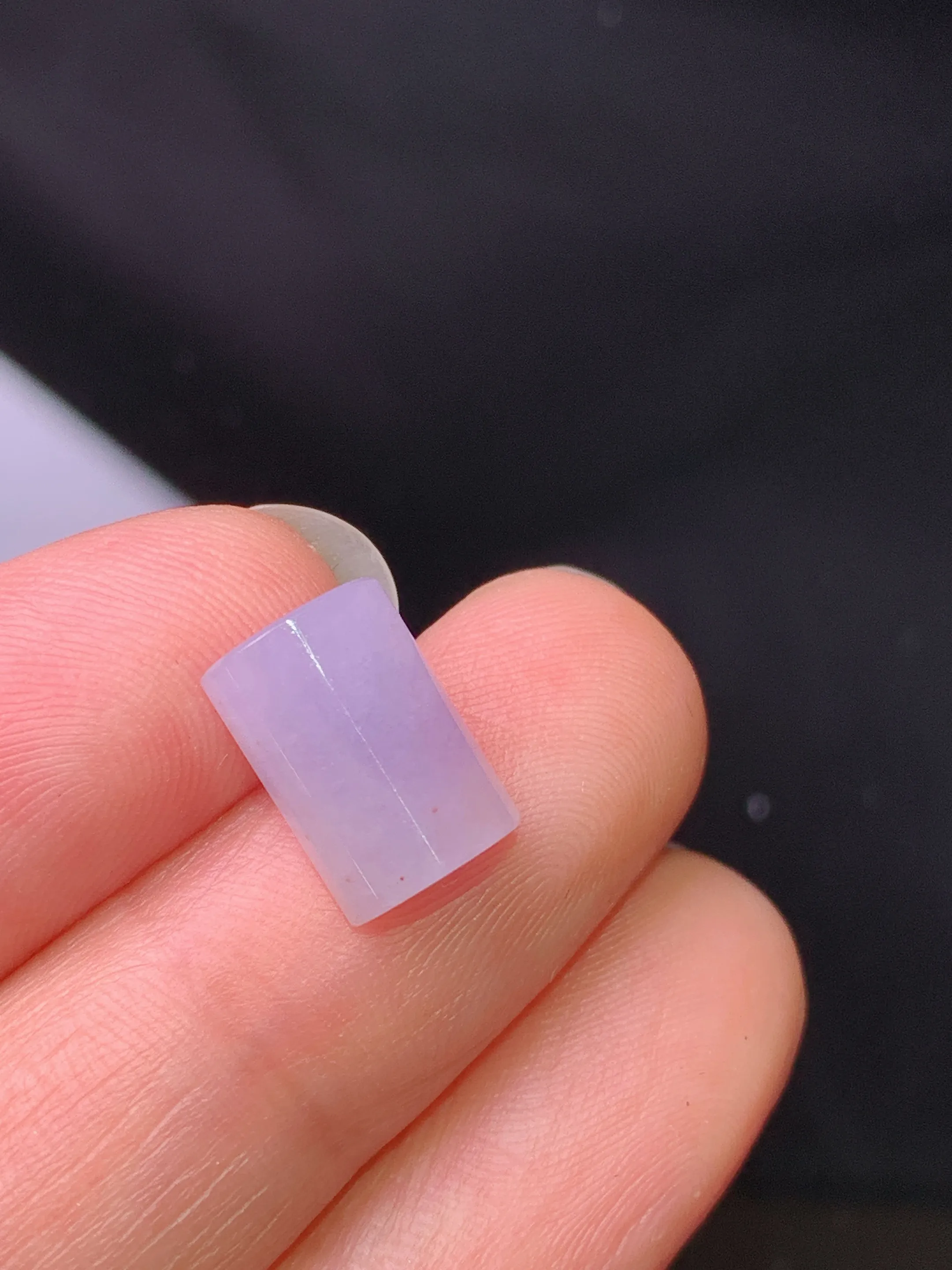 镶嵌款 紫罗兰玉柱 玉质细腻 色泽艳丽清新 整体尺寸10.9*7.5*4