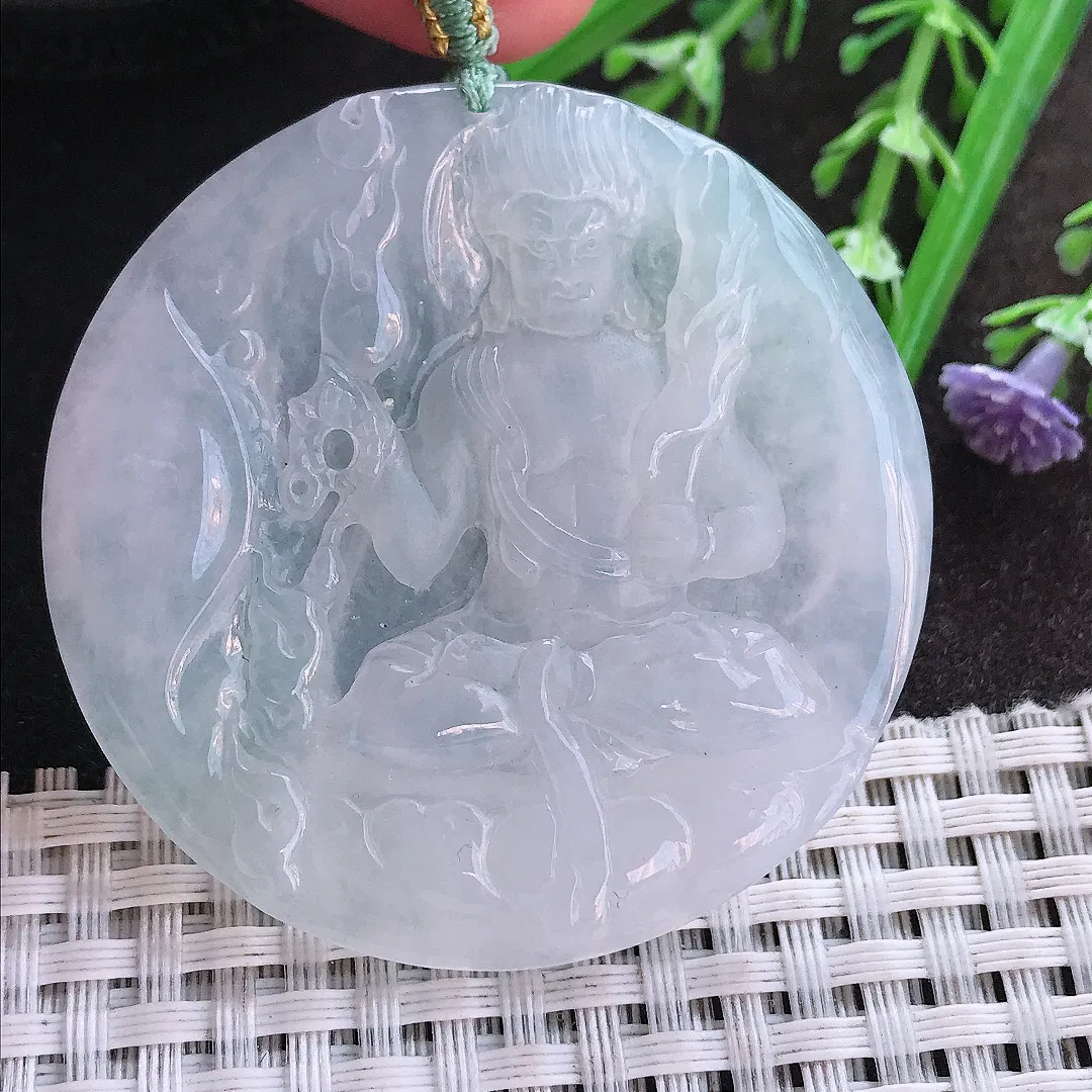 实拍A货翡翠50.9/5.2老坑冰透起胶白冰不动明王吊坠翡翠挂件