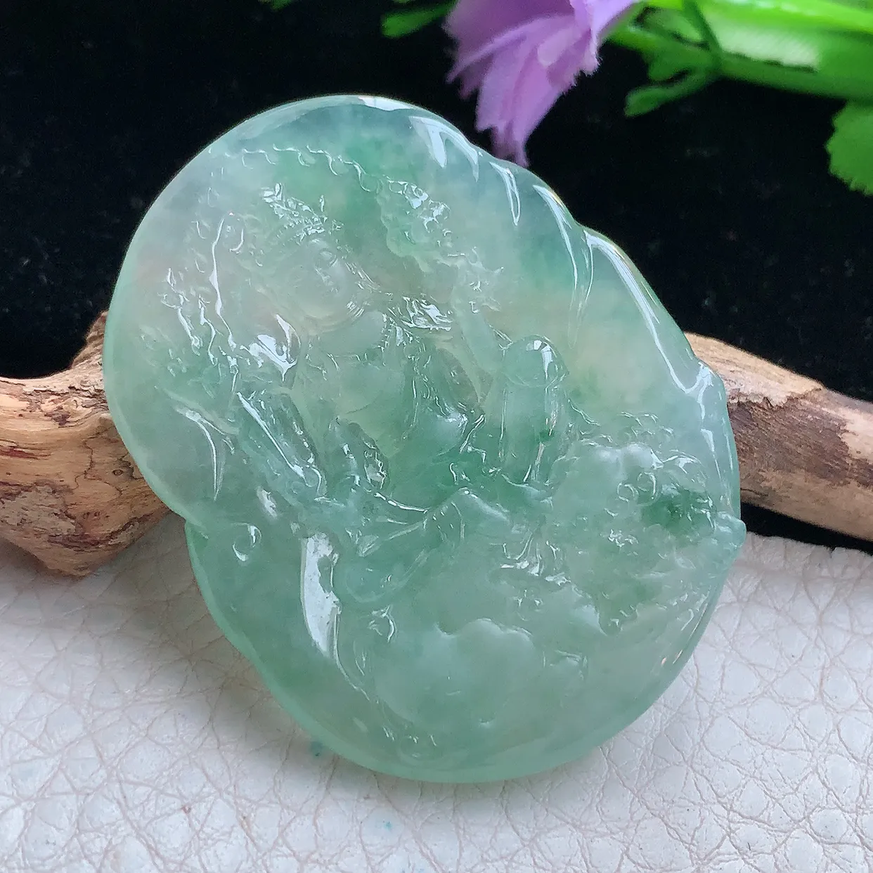 Ktj实拍45.8*35.8*5.3天然缅甸翡翠精雕冰晴水文殊观音菩萨吊坠 生肖守护神