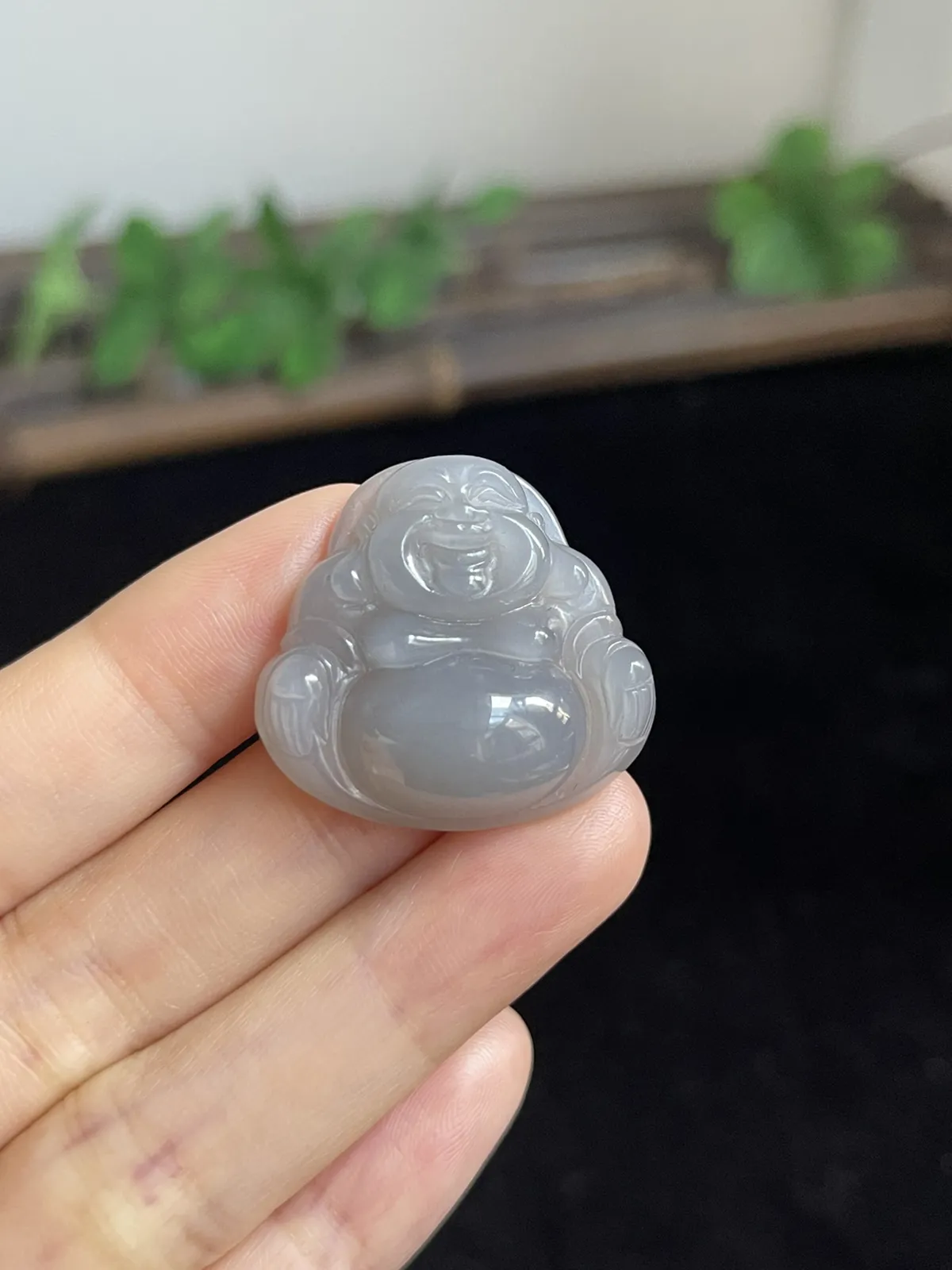 浅烟紫佛公，和田玉挂坠