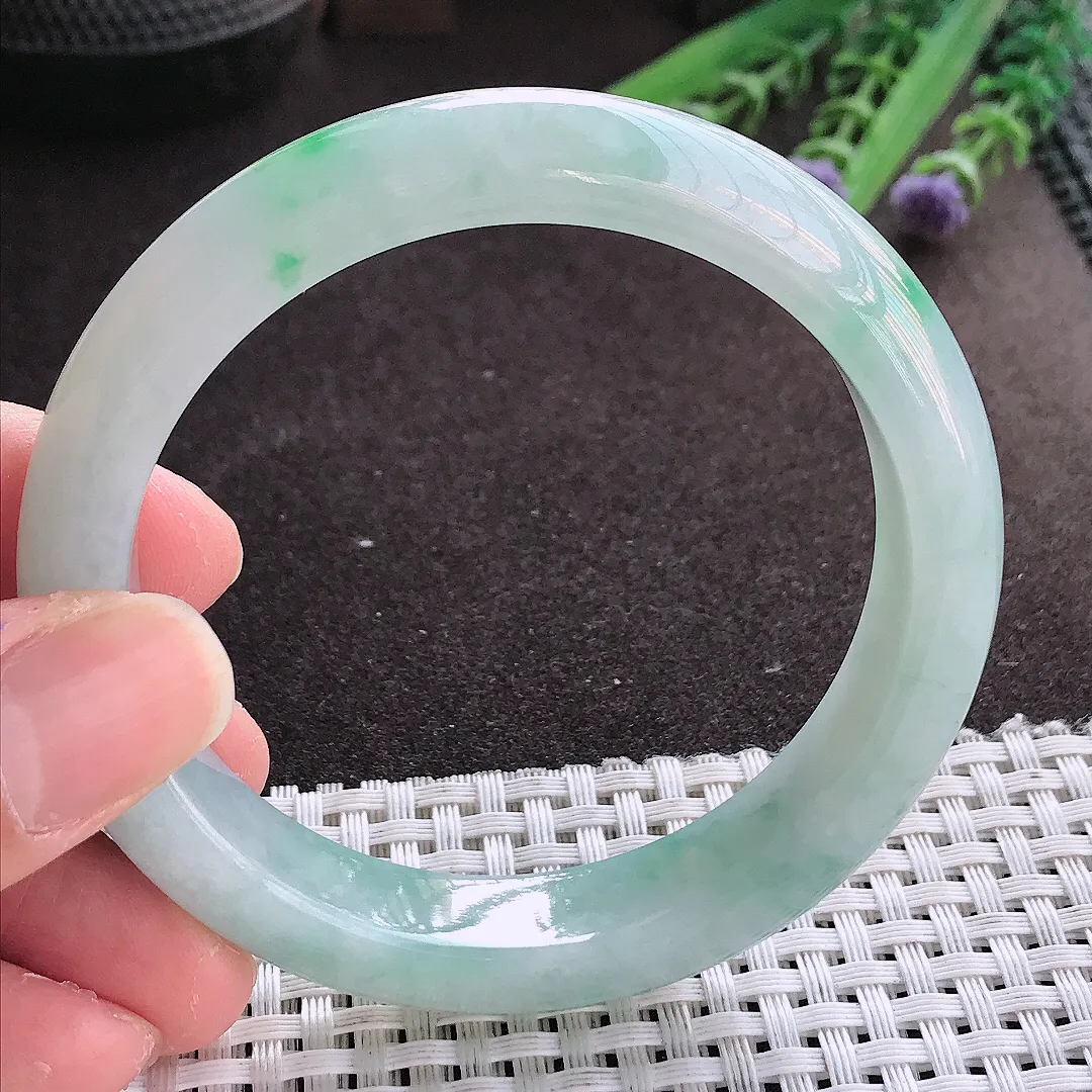 实拍翡翠A货58/12.7/8.5老坑冰润起胶飘绿手镯翡翠玉镯女款百搭