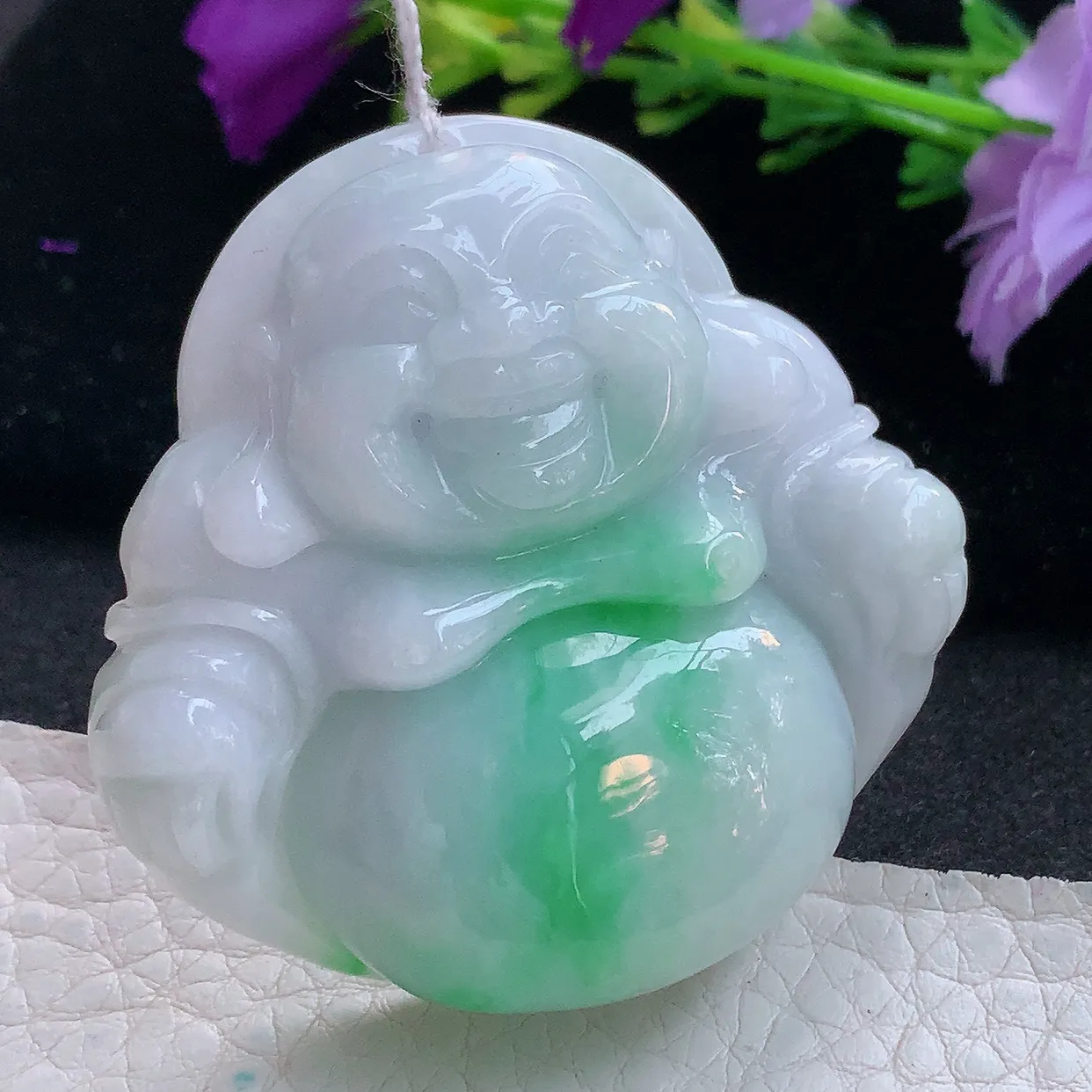 zen实拍41.2*46*12天然缅甸翡翠白底青飘绿大佛公吊坠 大肚弥勒佛像毛衣坠