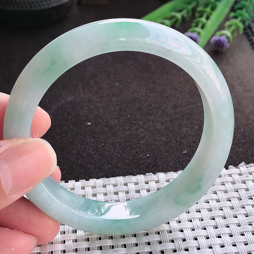 实拍翡翠A货58/12.7/8.5老坑冰润起胶飘绿手镯翡翠玉镯女款百搭