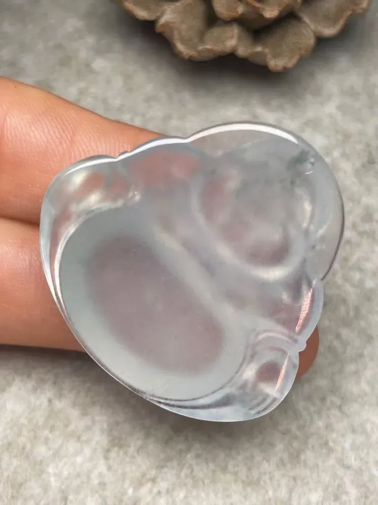 冰种飘花【佛公】吊坠，种水好，玉质细腻 ，卖相好