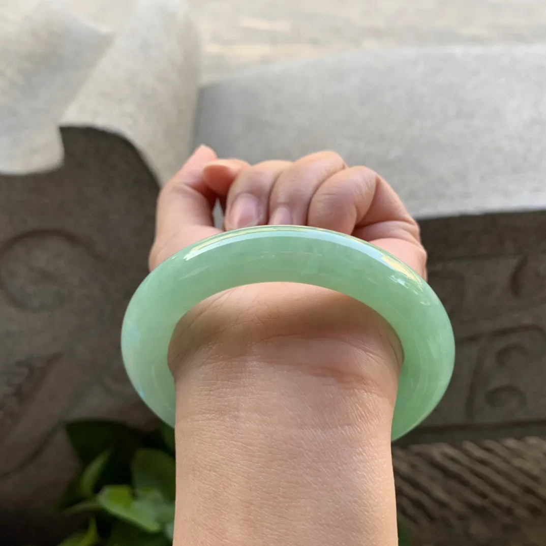 圈口56.8-12.1 【满绿圆条手镯】圆条56 57可戴