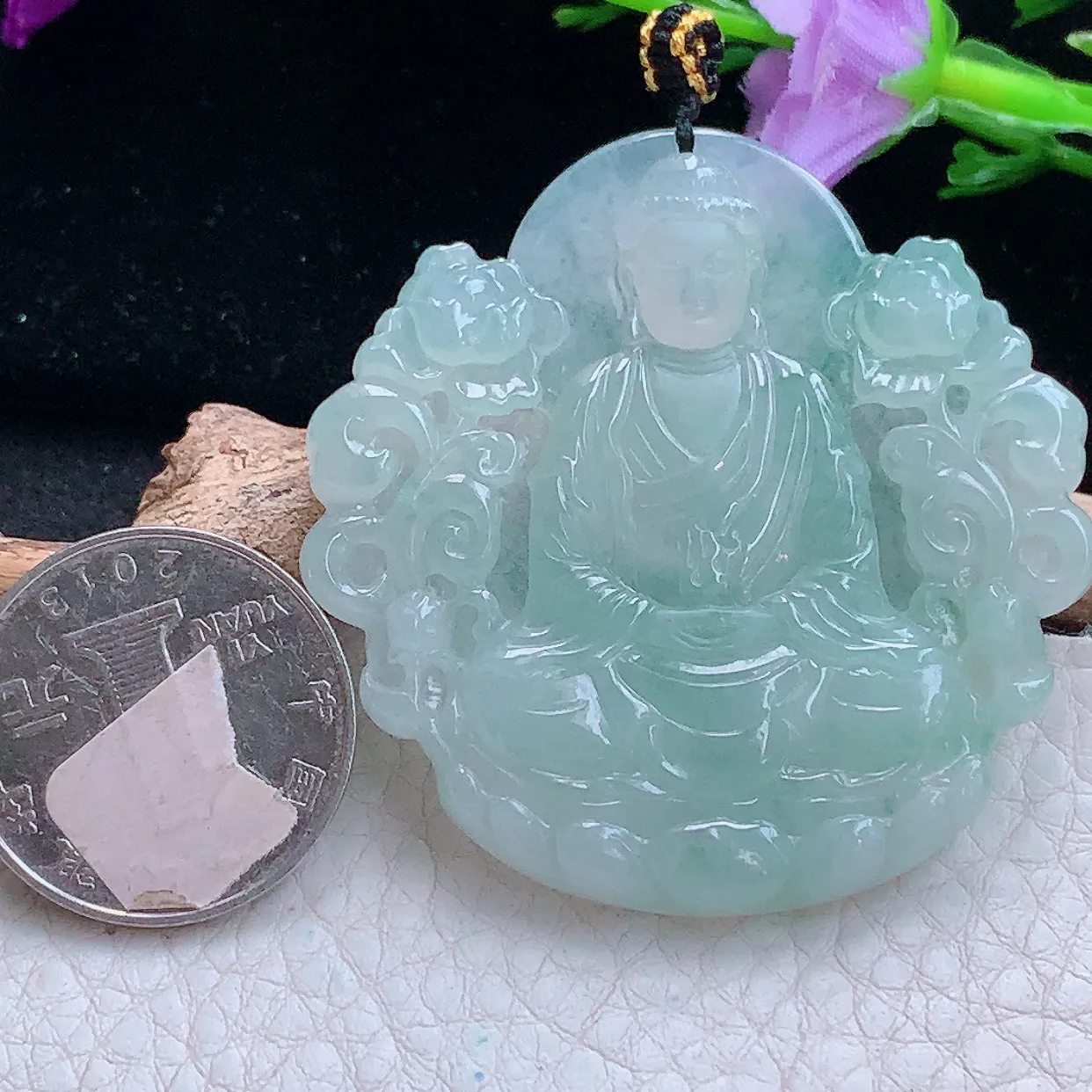 kh实拍51.6*51*6缅甸翡翠精雕花开见佛玉坠 坐莲观音菩萨