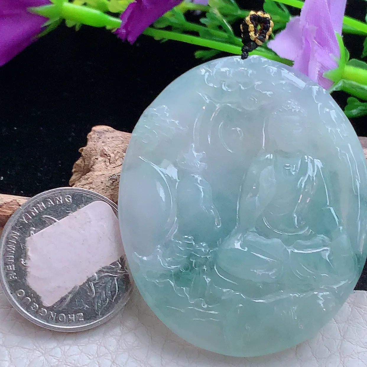 kh实拍52*44*5.8缅甸翡翠精雕阿弥陀佛玉坠 生肖守护神