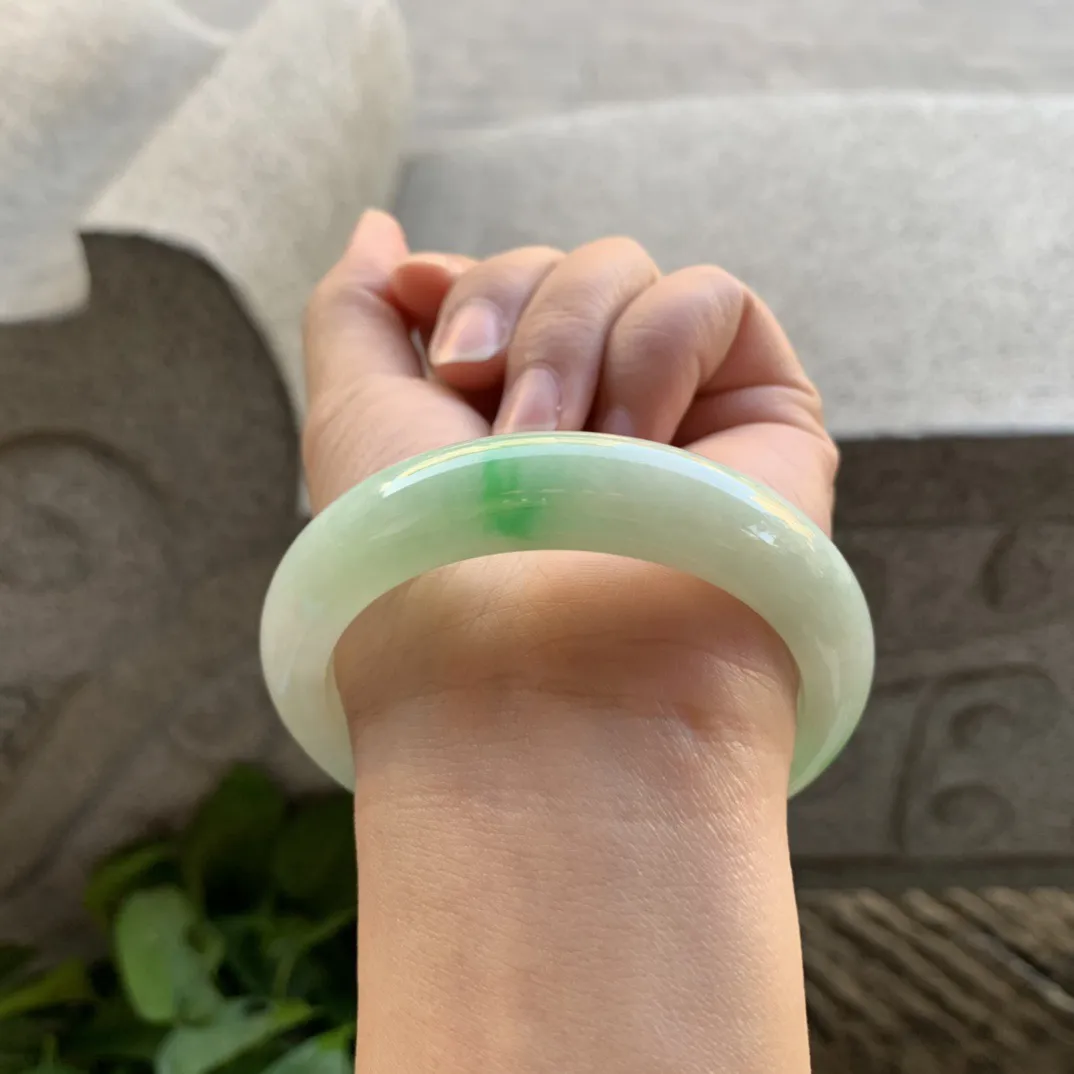 圈口55.7-13.1-8.8 【飘阳绿正圈手镯】正圈55 56可戴