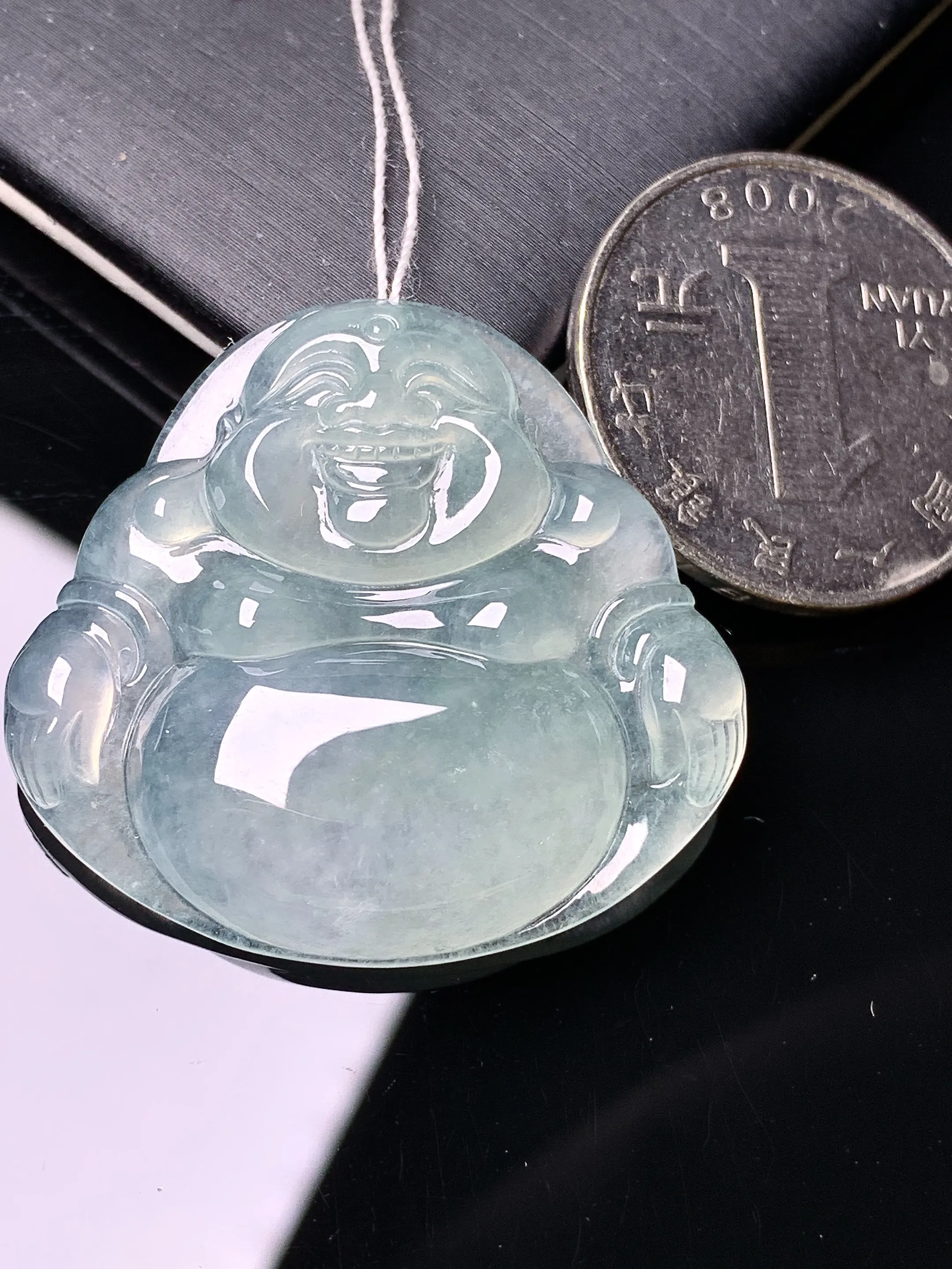 冰种佛公吊坠 玉质细腻 色泽艳丽清新 整体尺寸32.5*35*6.2