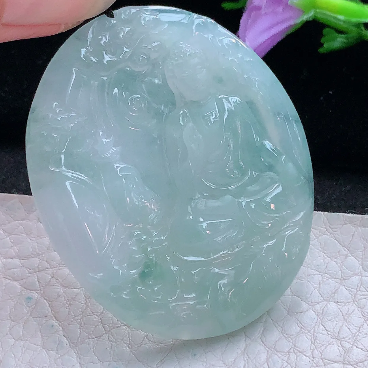 kh实拍52*44*5.8缅甸翡翠精雕阿弥陀佛玉坠 生肖守护神