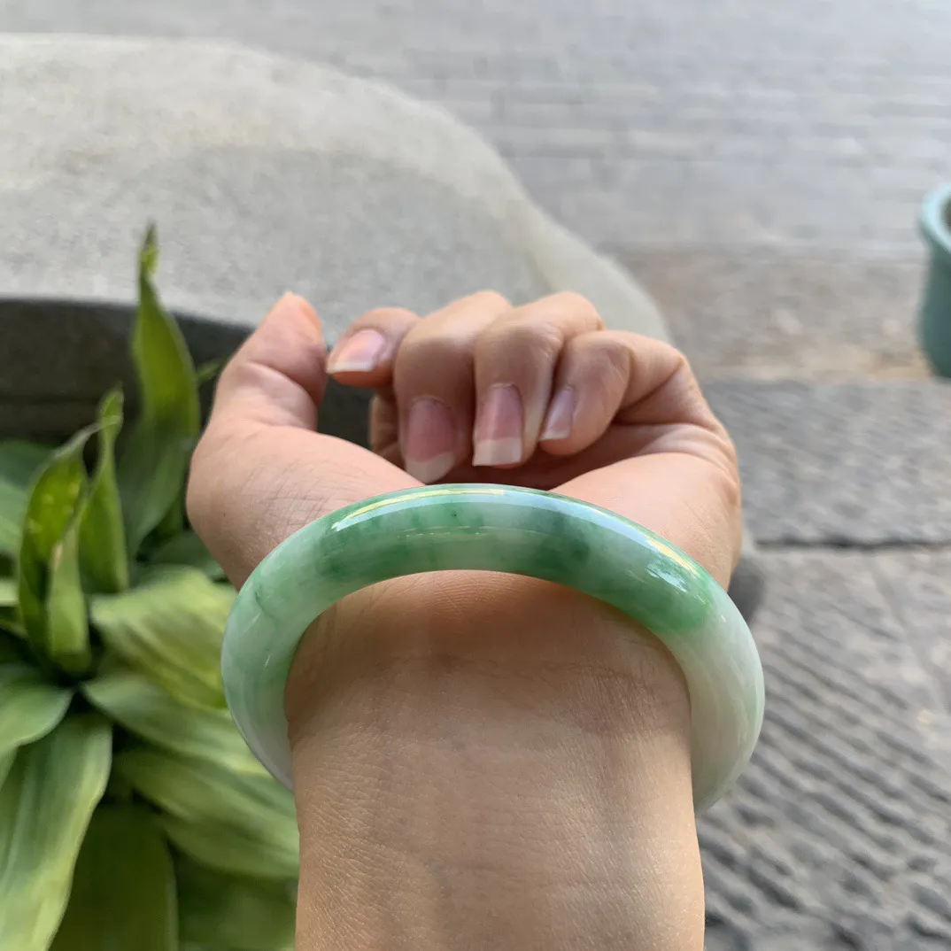 圈口54.4-10.4 【飘绿圆条手镯】圆条54 55可戴