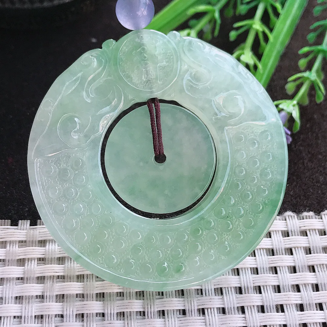 实拍A货翡翠53.8/6.6老坑冰胶水灵冰晴甜绿仿古平安扣吊坠翡翠挂件