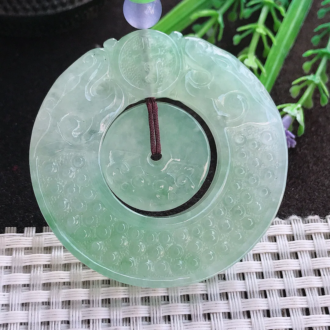 实拍A货翡翠53.8/6.6老坑冰胶水灵冰晴甜绿仿古平安扣吊坠翡翠挂件