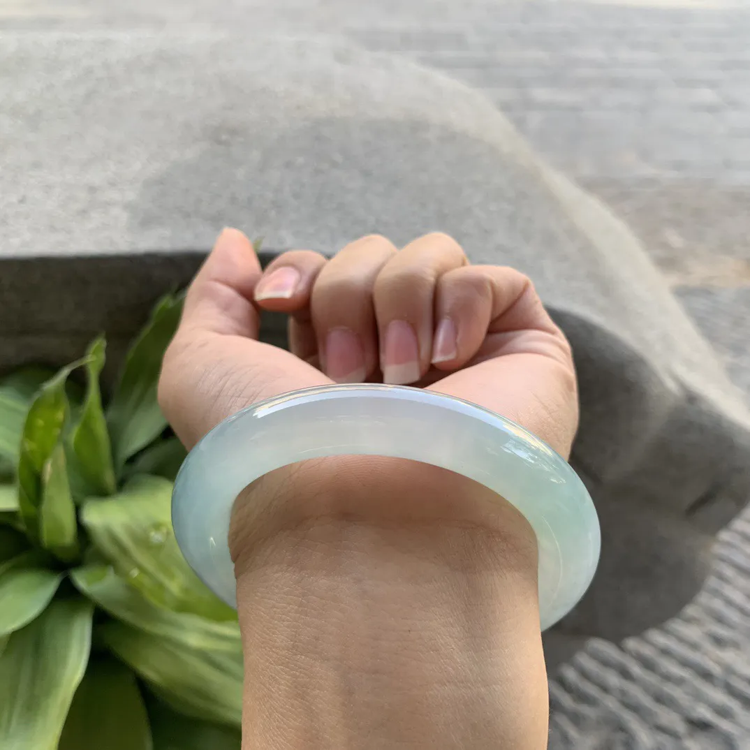 圈口55.6-10.6 【高冰飘花圆条手镯】圆条55 56可戴