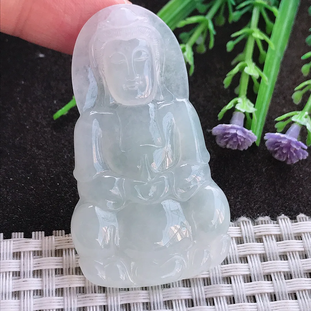 实拍A货翡翠56/31.8/4.8老坑冰润起胶月光白正装观音吊坠翡翠挂件