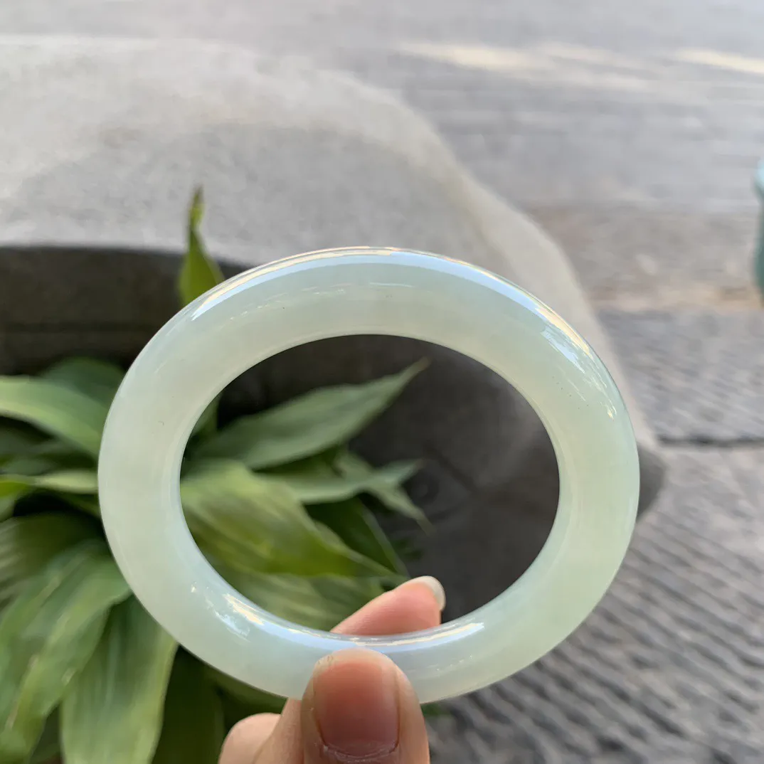 圈口55.2-11.1 【冰晴绿圆条手镯】圆条55 56可戴