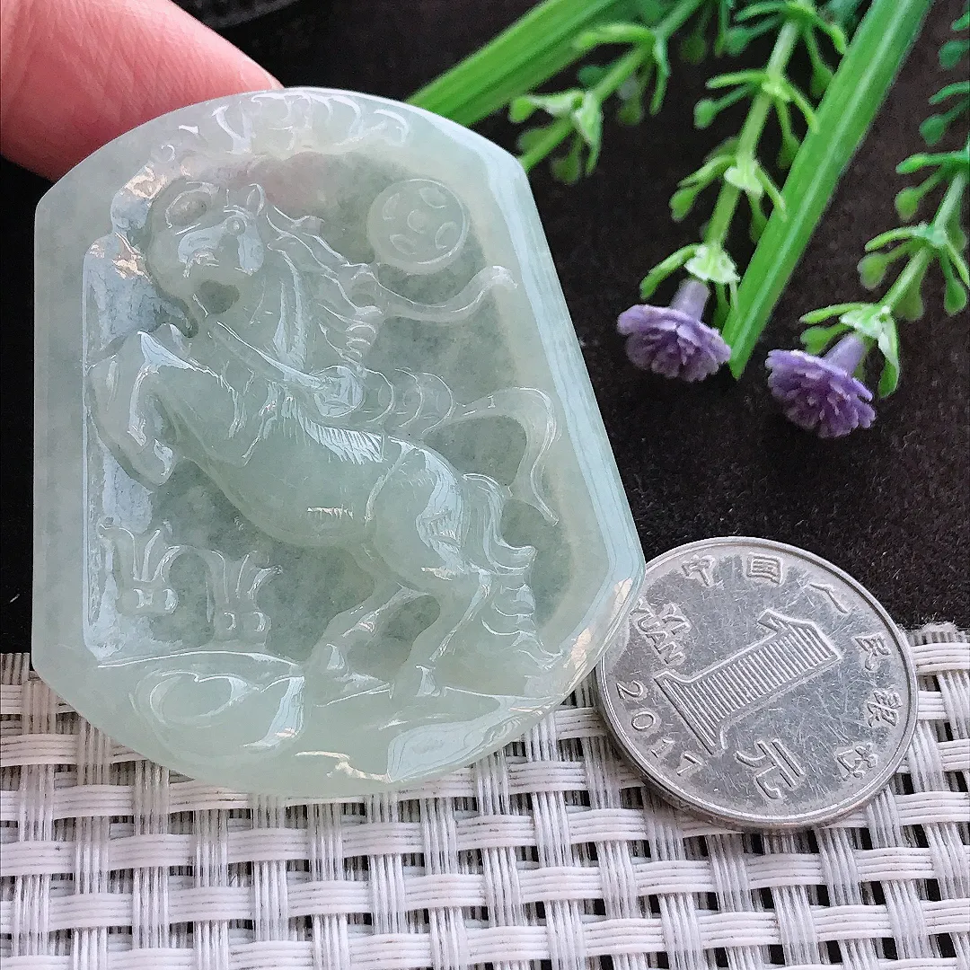 实拍A货翡翠53.3/45.6/5老坑秀气冰润马牌吊坠翡翠挂件